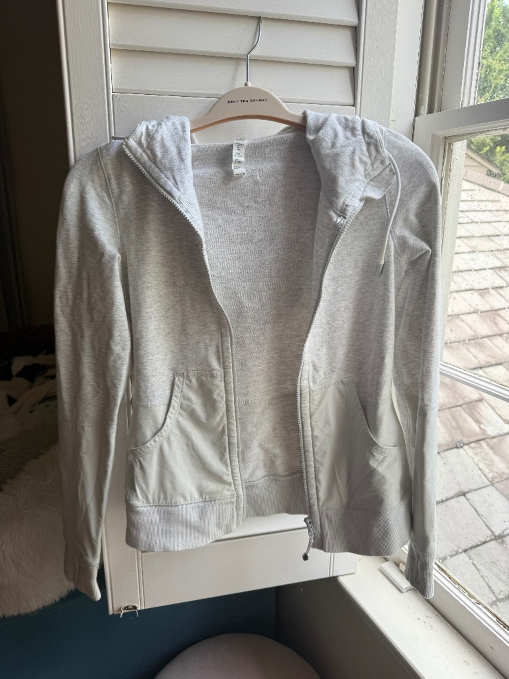 lululemon jacket